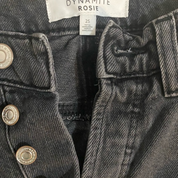 Black dynamite Rosie jeans. Buttons instead of zipper. Size 25 - Picture 2 of 3